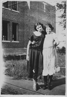 small_dortha's 2017-210 b.webp